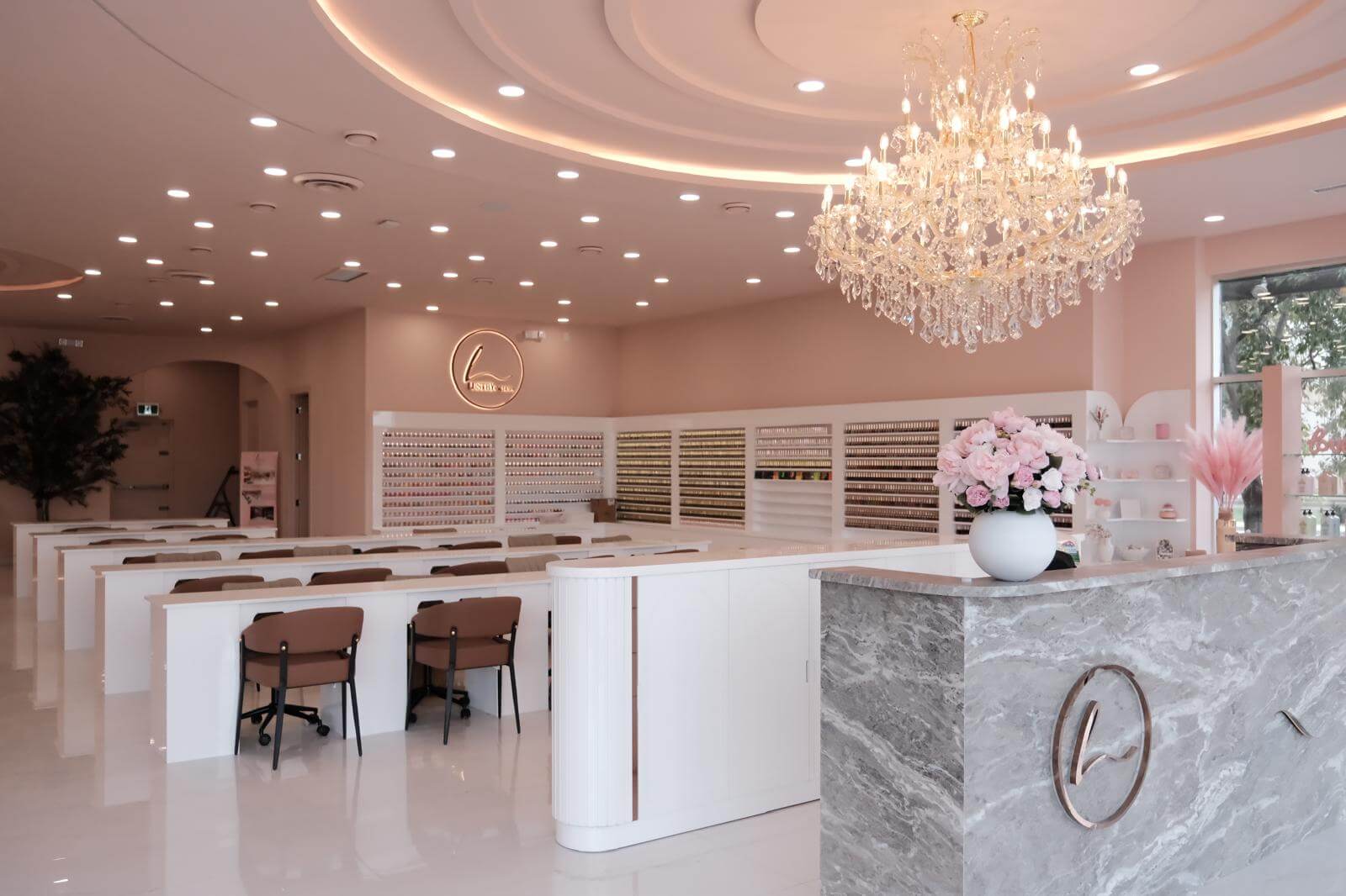 thi-cong-tiem-nail-lustry-nail-canada -urban-tropical-design(4)
